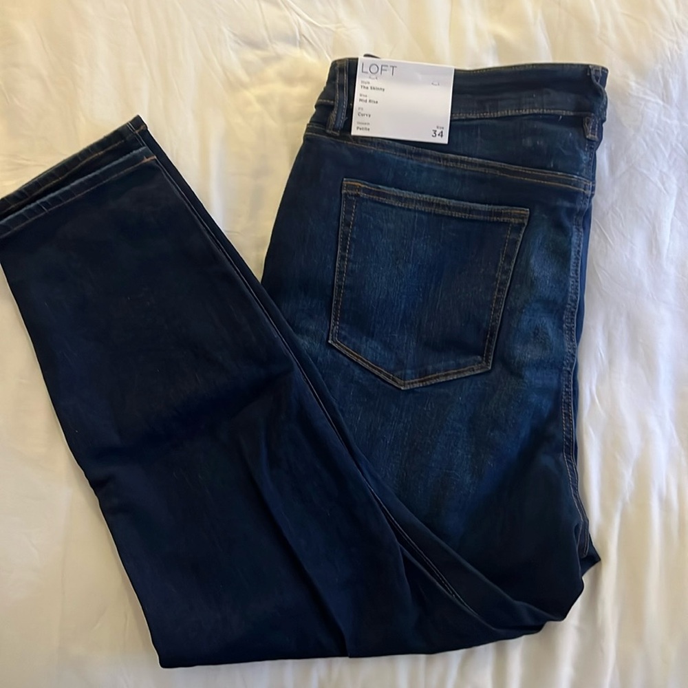 NWT Loft Skinny Mid Rise Curvy Petite Dark Wash 34 18 Jeans